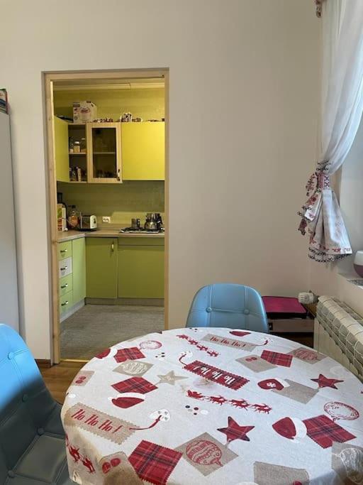 Cabana Pestera Bolii Petroşani エクステリア 写真