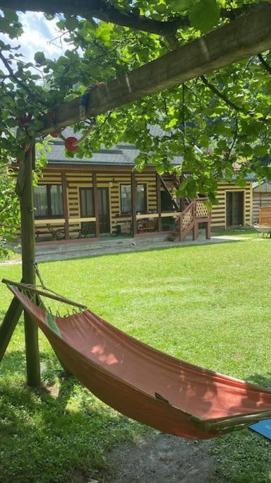 Cabana Pestera Bolii Petroşani エクステリア 写真